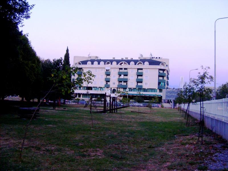 Apartment Sara Podgorica Esterno foto